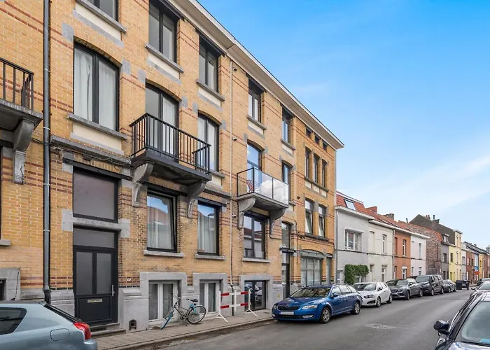 Design Nabij Station, Musea &centrum * Gent